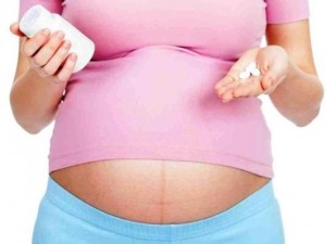 Viêm lộ tuyến cổ tử cung khi mang thai (1)